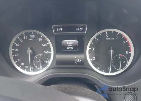 2017 Infiniti Qx30 Base from USA, damaged, VIN SJKCH5CP2HA030731